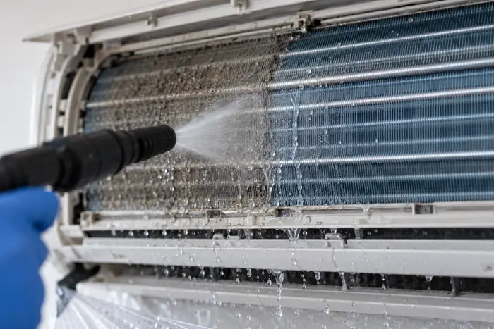 Detaliu evaporator jet murdar turbina