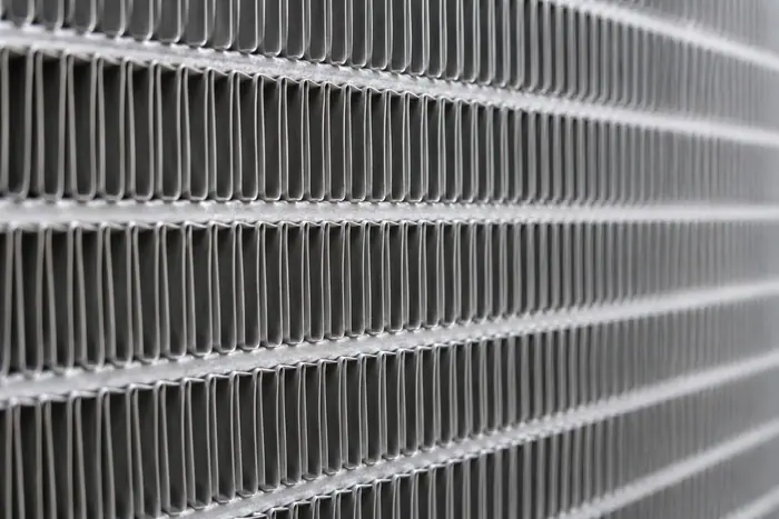 Aripioare de condensator perfect curatate