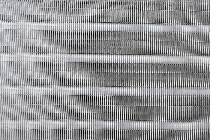 Aripioare de evaporator curatate cu picaturi
