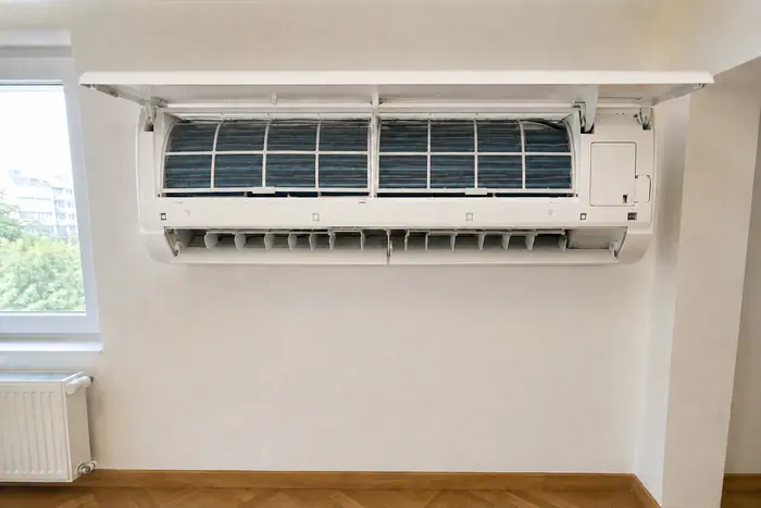 Aparat de aer conditionat curat dupa igienizare